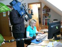 ORF Thema Beitrag SingleWandern Paerchen P1450674 Karin Zoerrer Zeiner im SingleWandern Buero